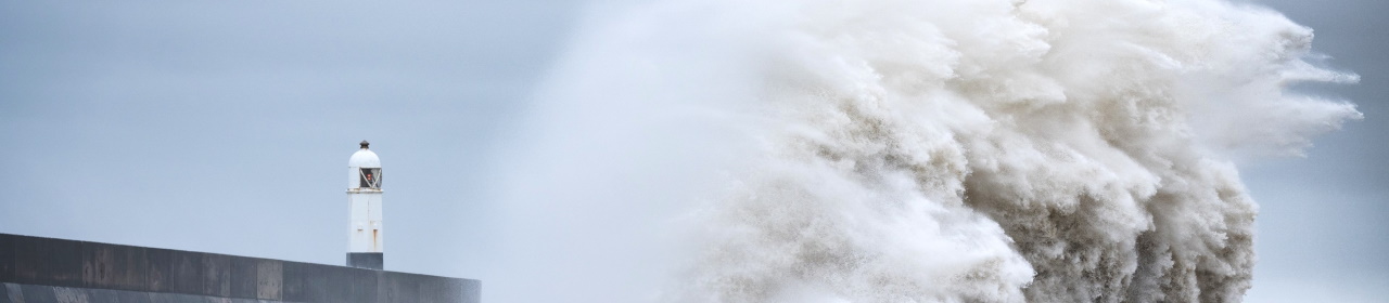 storm-hitting-lighthouse-porthcawl.jpg
