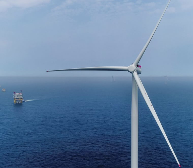 offshore-wind-turbine-scottishpower-and-shell-760x660.jpg