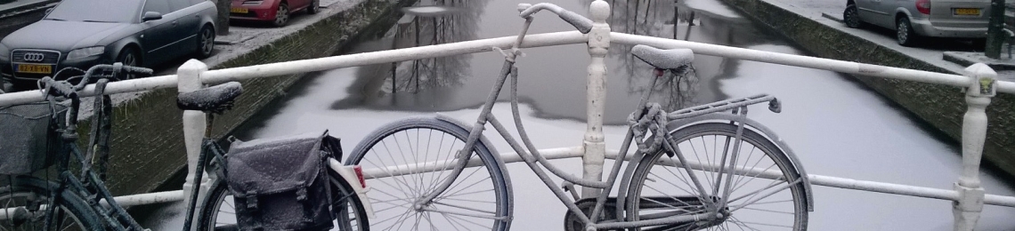 amsterdam-frozen-bikes (1)